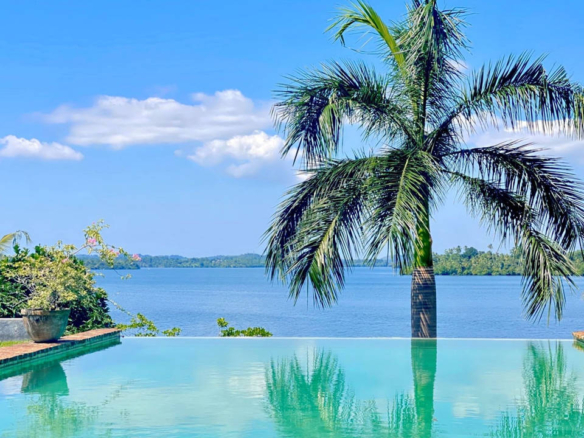Koggala Lagoon Villa