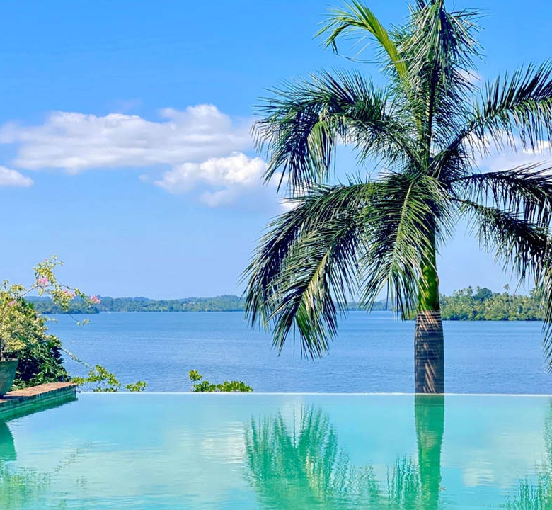 Koggala Lagoon Villa
