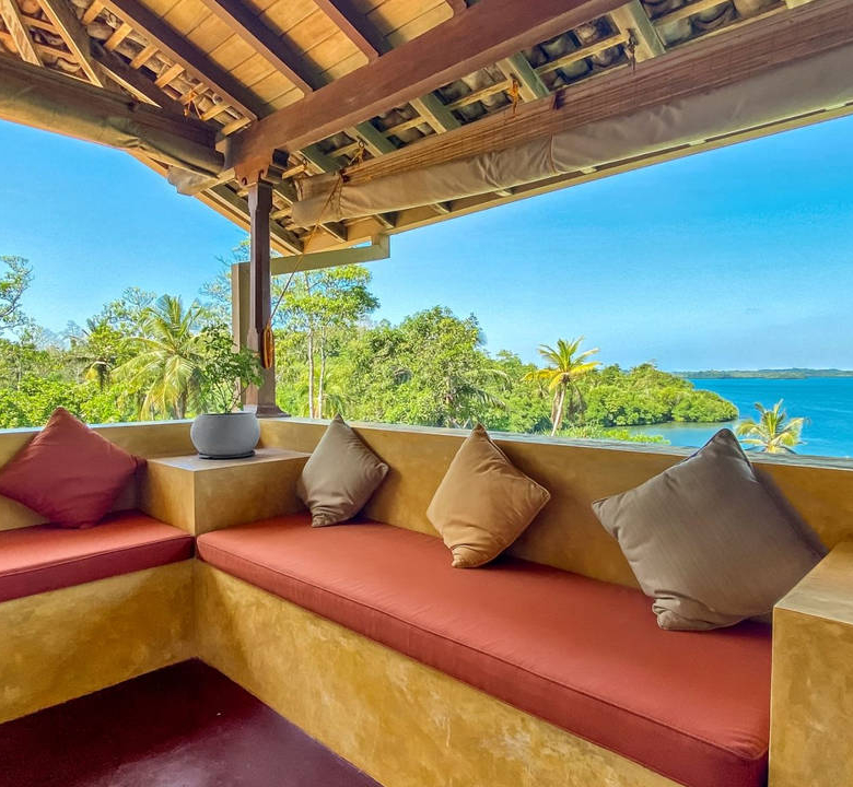 Koggala Lagoon Villa