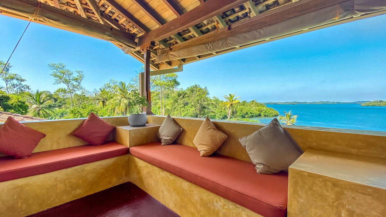 Koggala Lagoon Villa