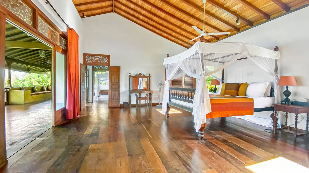 Koggala Lagoon Villa