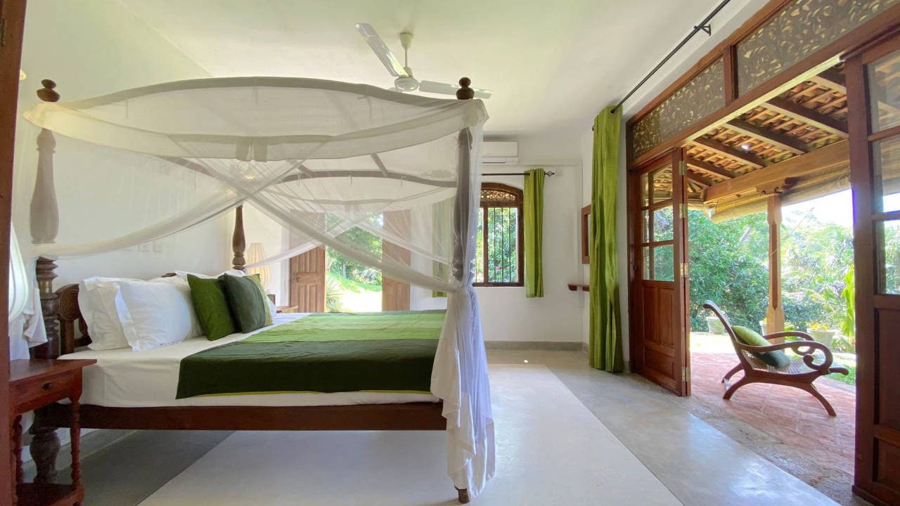 Koggala Lagoon Villa