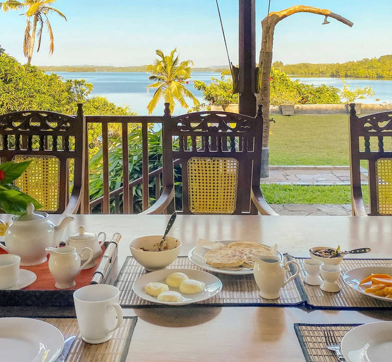 Koggala Lagoon Villa