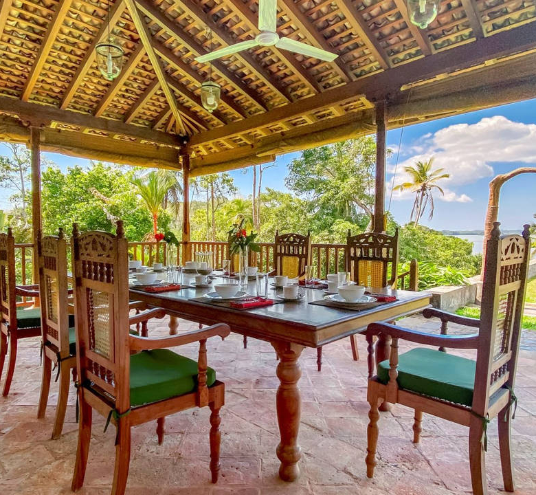 Koggala Lagoon Villa