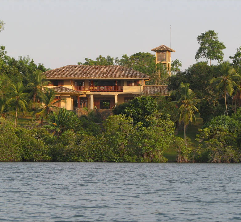 Koggala Lagoon Villa
