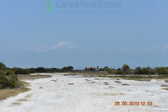 Fourteen acre lagoon front near Kalpitiya