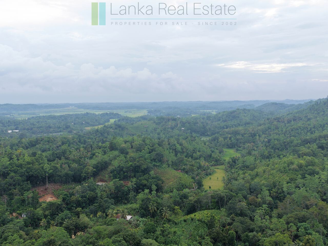 Large elevated development plot near Weligama Beach