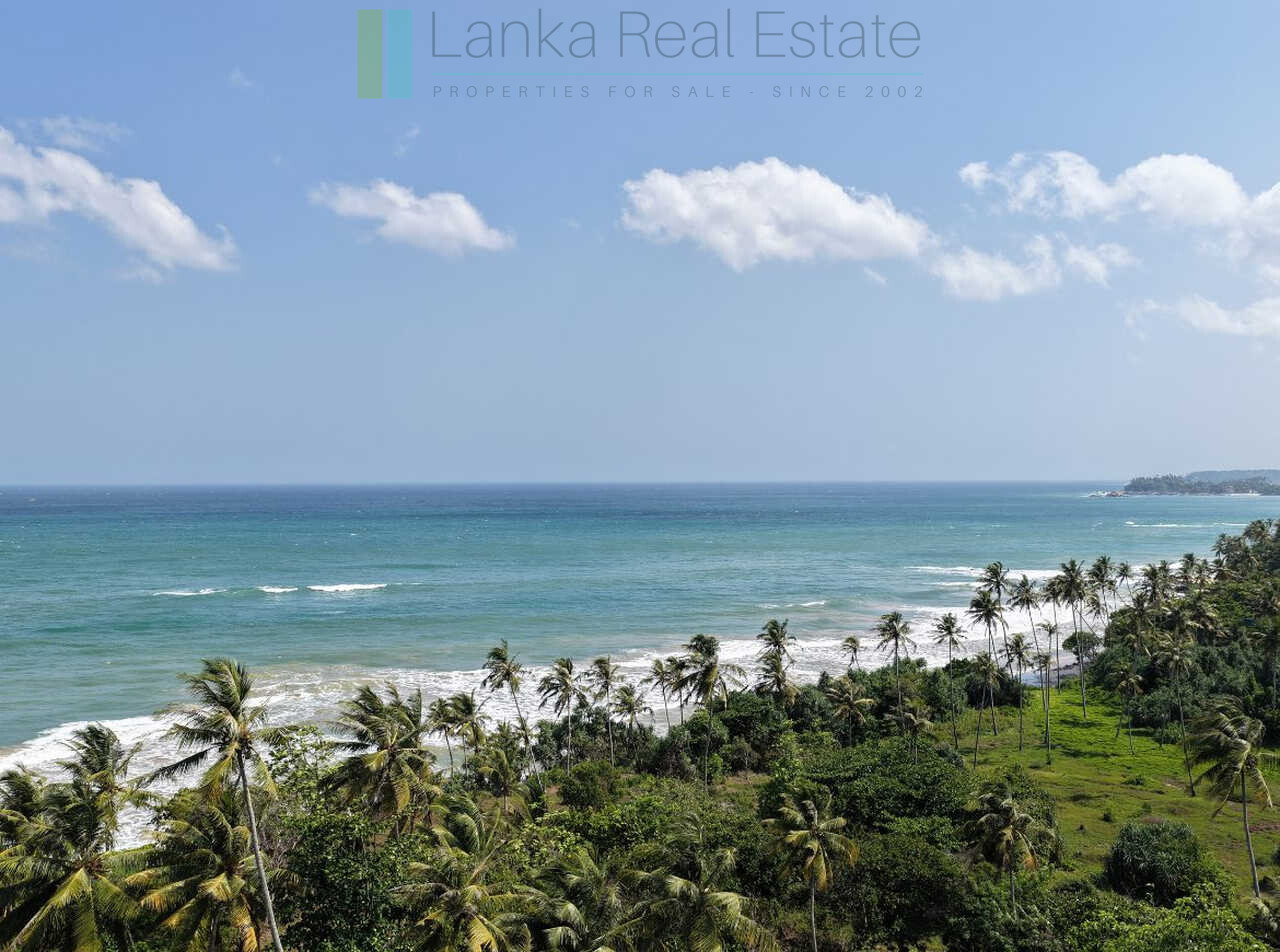 Stunning seven acre beachfront near Dikwella