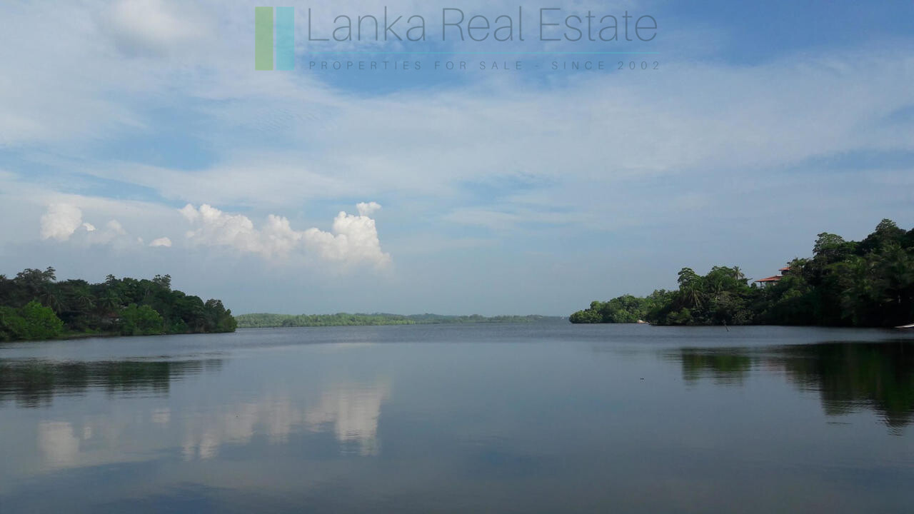 20171205_154248Koggala-Lake-Hotel-development-Site Hotel development site on Koggala Lake