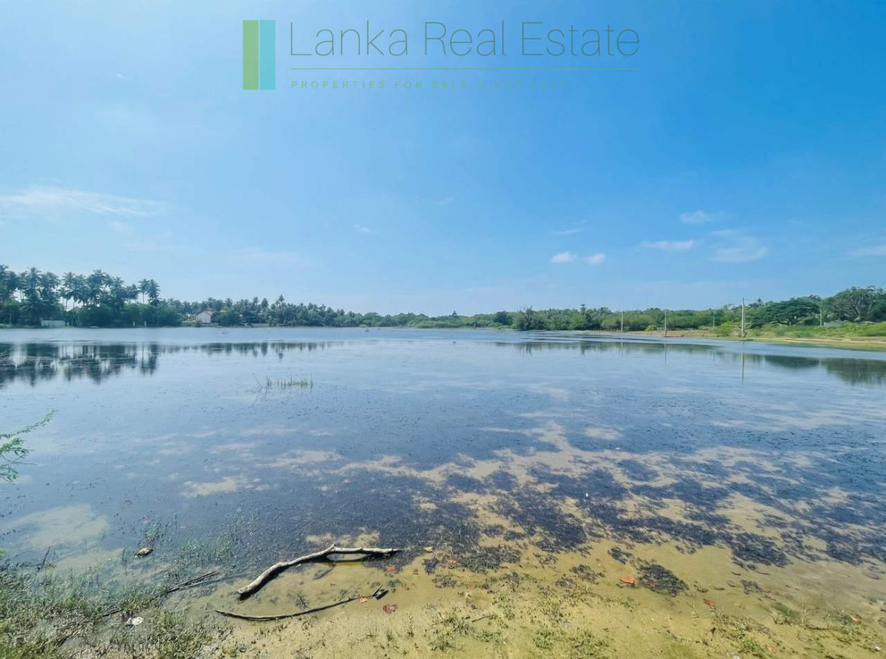 Lakefront plot near Ranna Beach