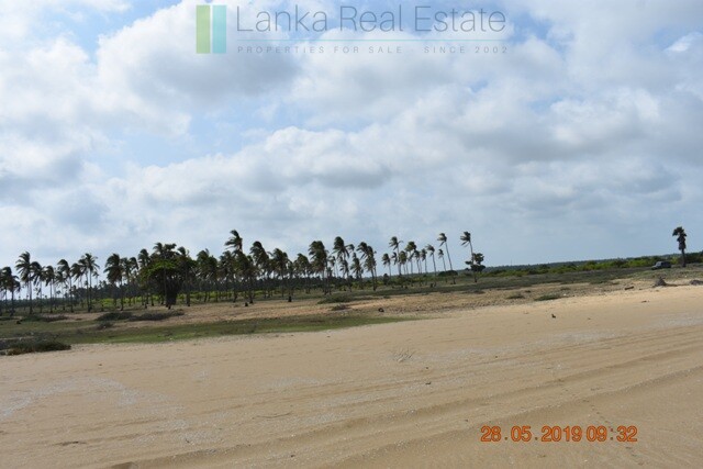 70 acres on Dutch Bay near Kalpitiya