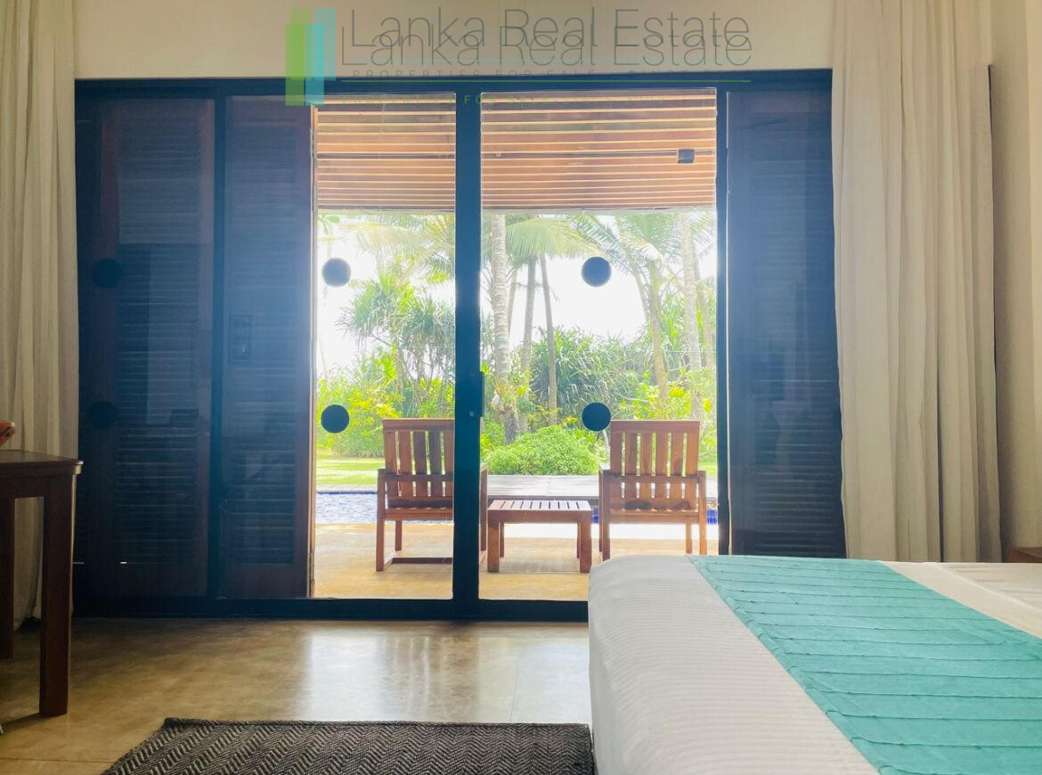 Luxury beachfront villa near Bentota