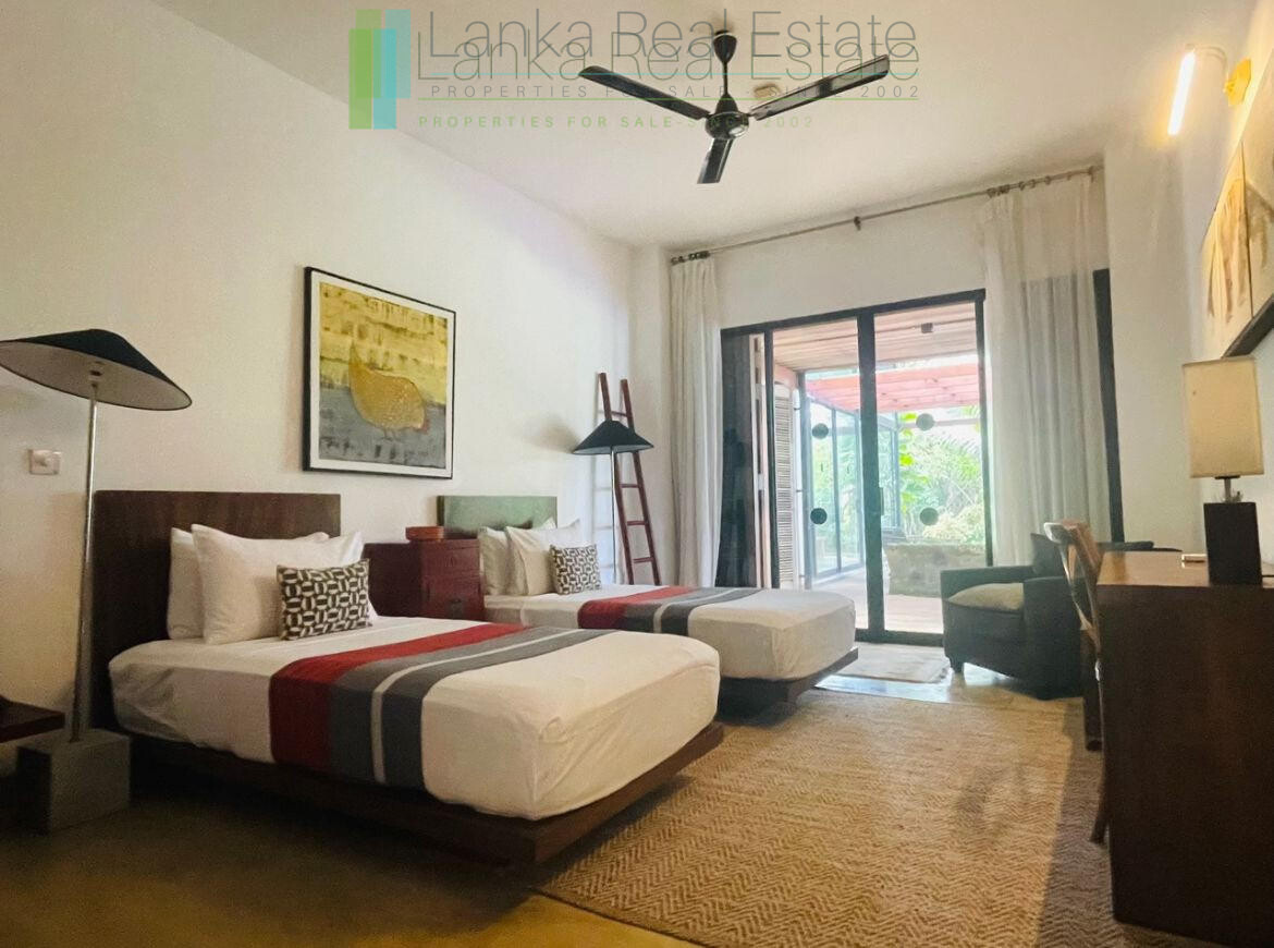 Luxury beachfront villa near Bentota