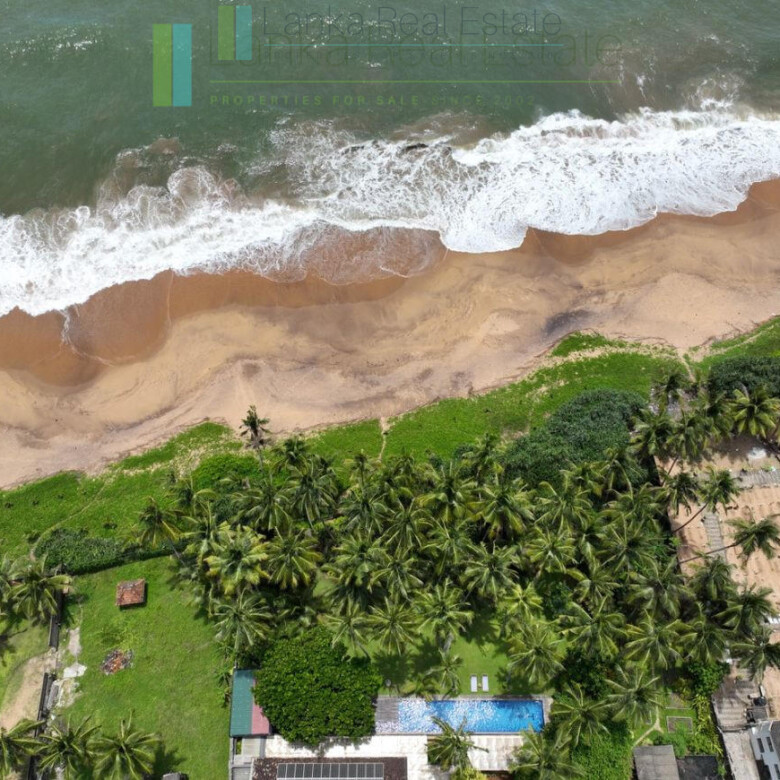 Luxury beachfront villa near Bentota