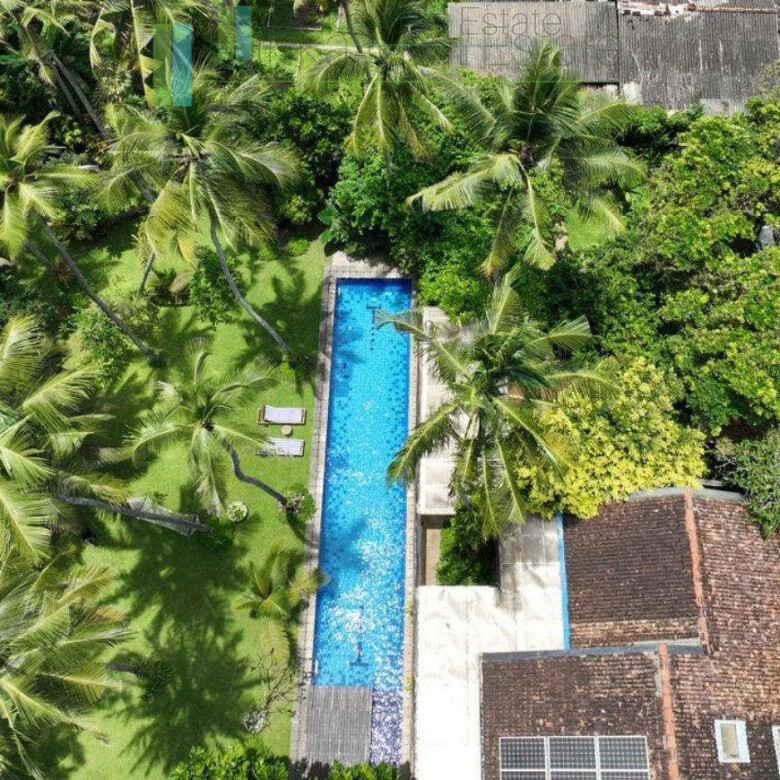 Luxury beachfront villa near Bentota