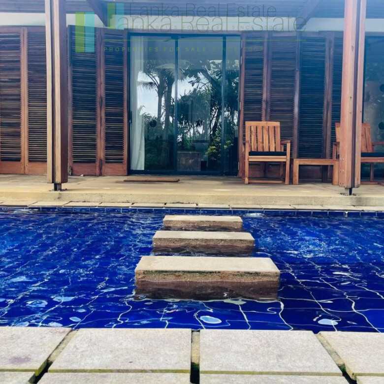 Luxury beachfront villa near Bentota