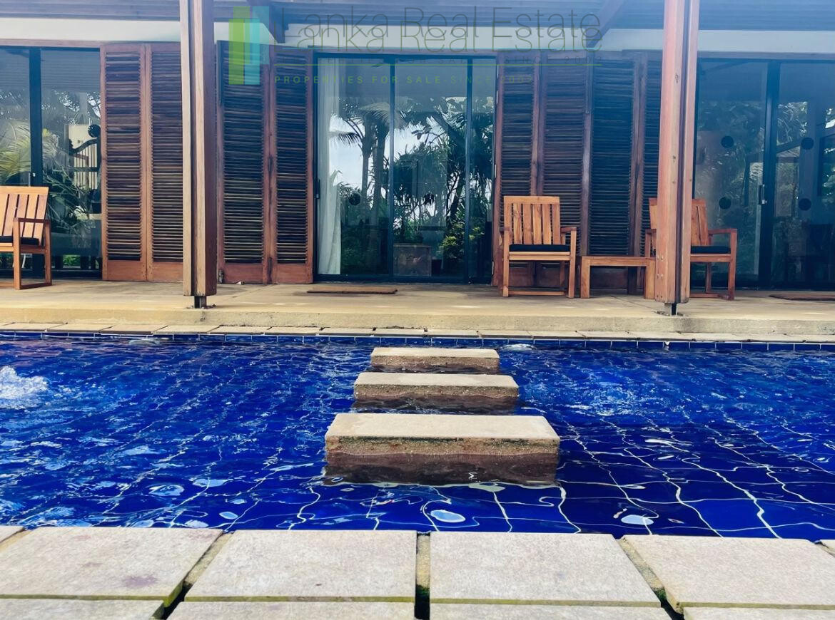 Luxury beachfront villa near Bentota