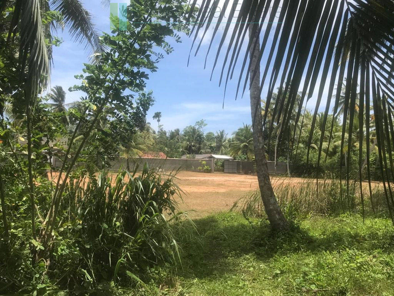 Riverfront building plot near Unawatuna
