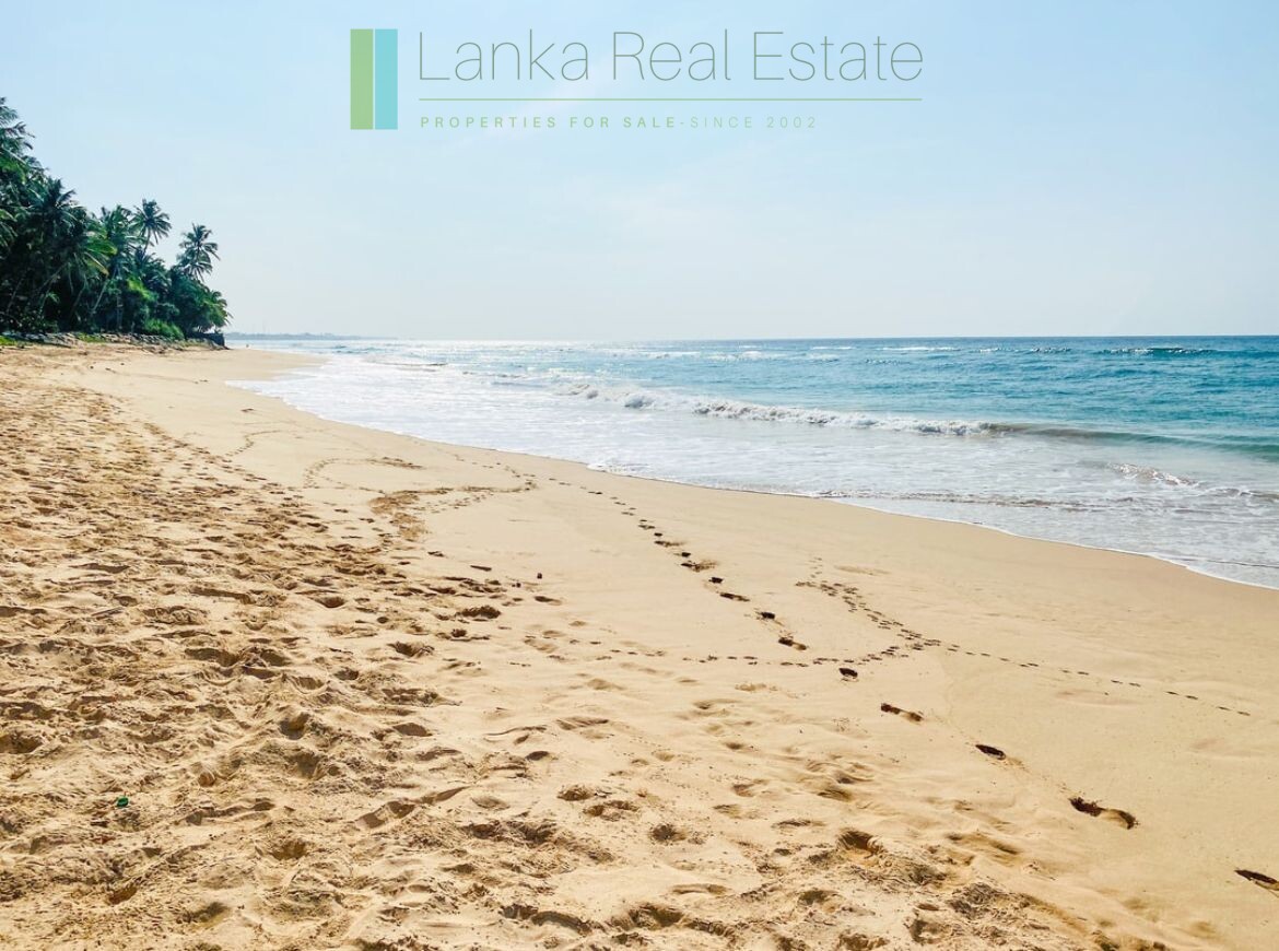 Ten bedroom luxury hotel on exclusive Talpe Beach