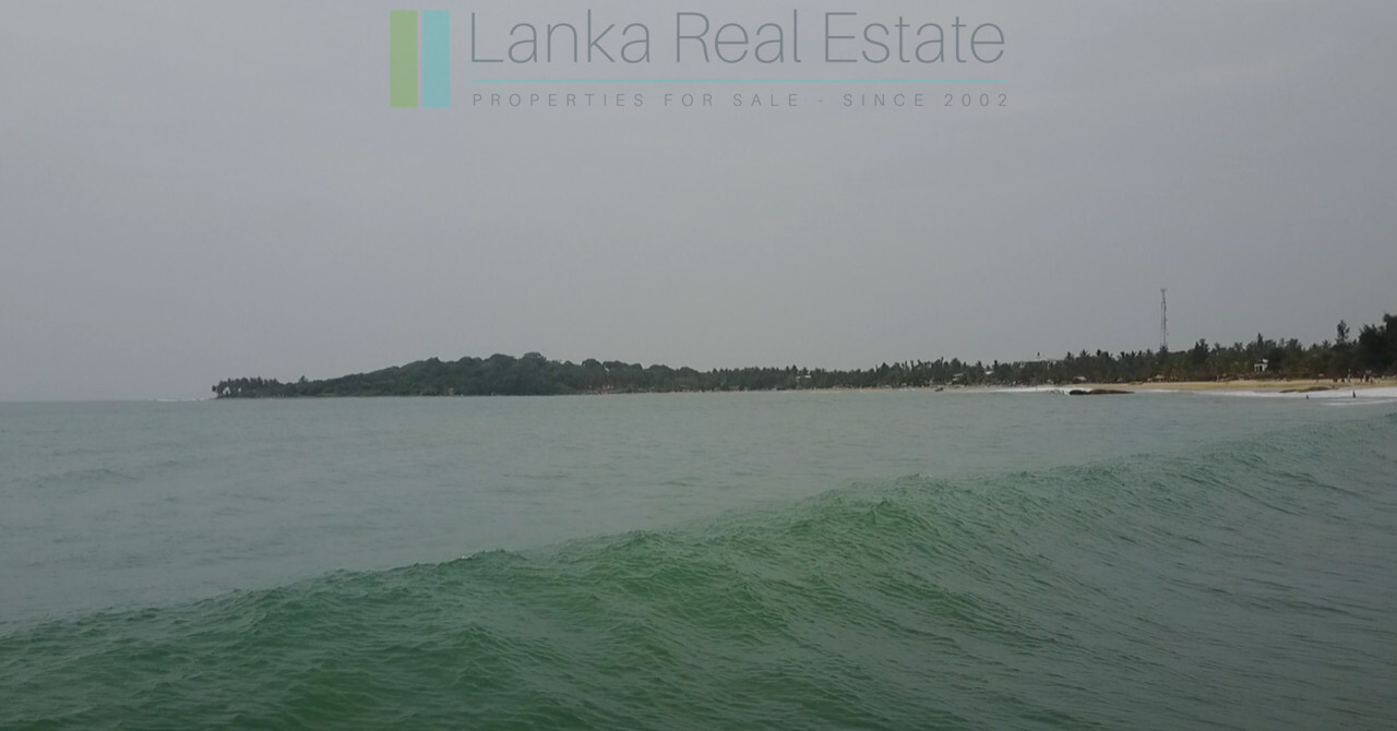 Small beachfront plot in Arugam Bay