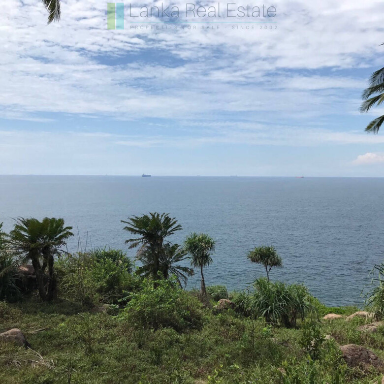 Elevated beach development land