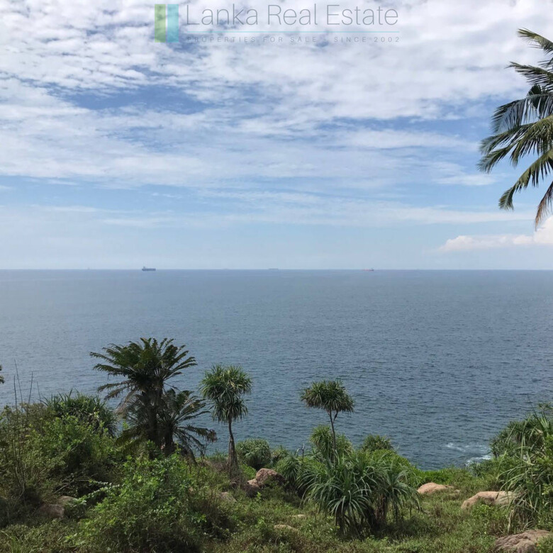 Elevated beach development land