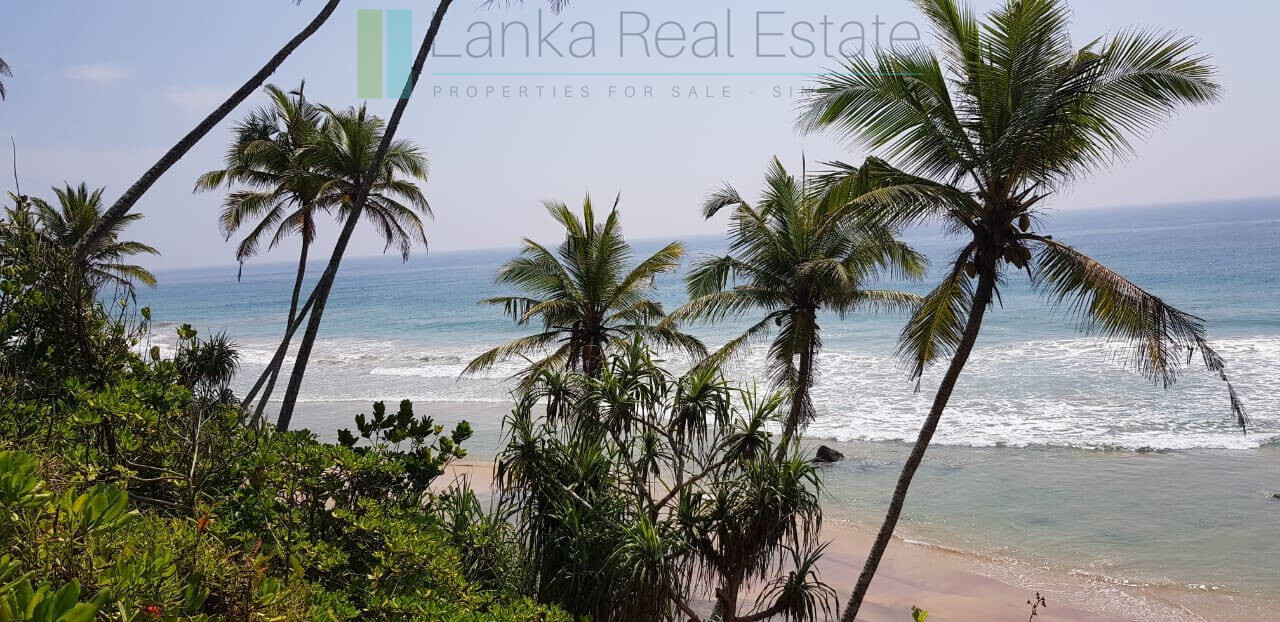 Stunning seven acre beachfront near Dikwella