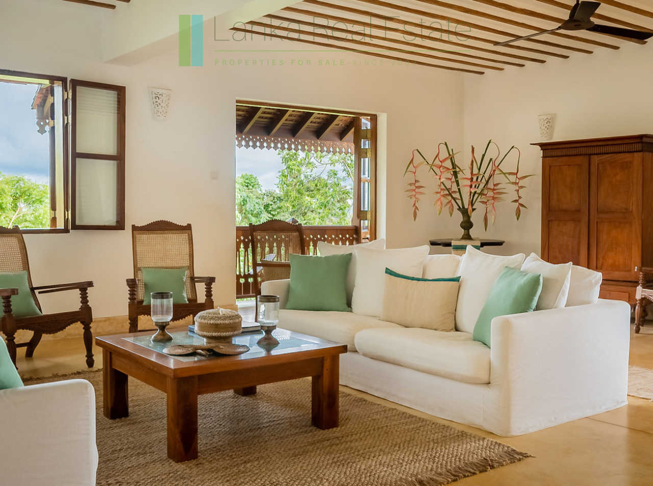 Exceptional architect-designed luxury villa in Weligama
