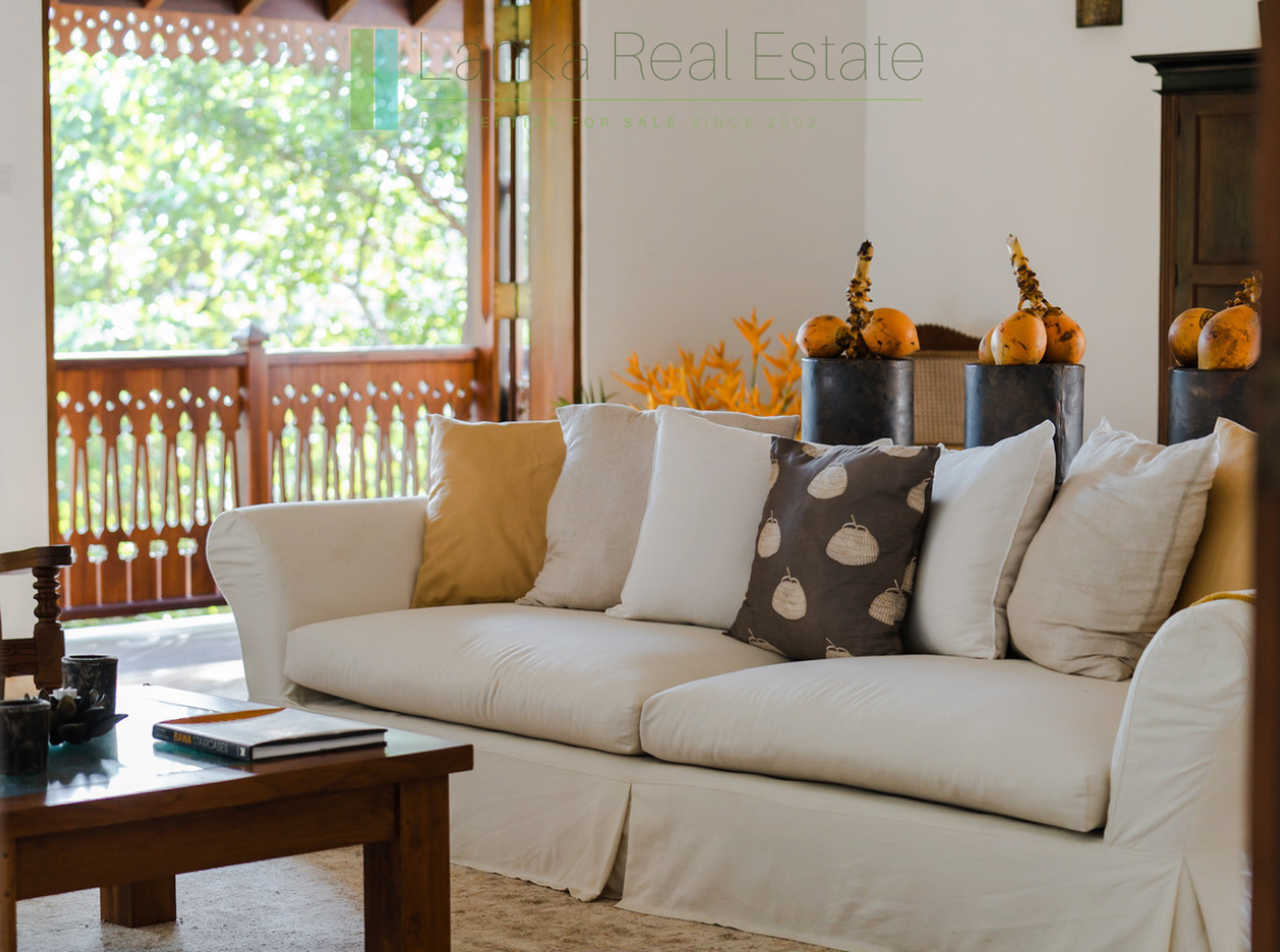 Exceptional architect-designed luxury villa in Weligama