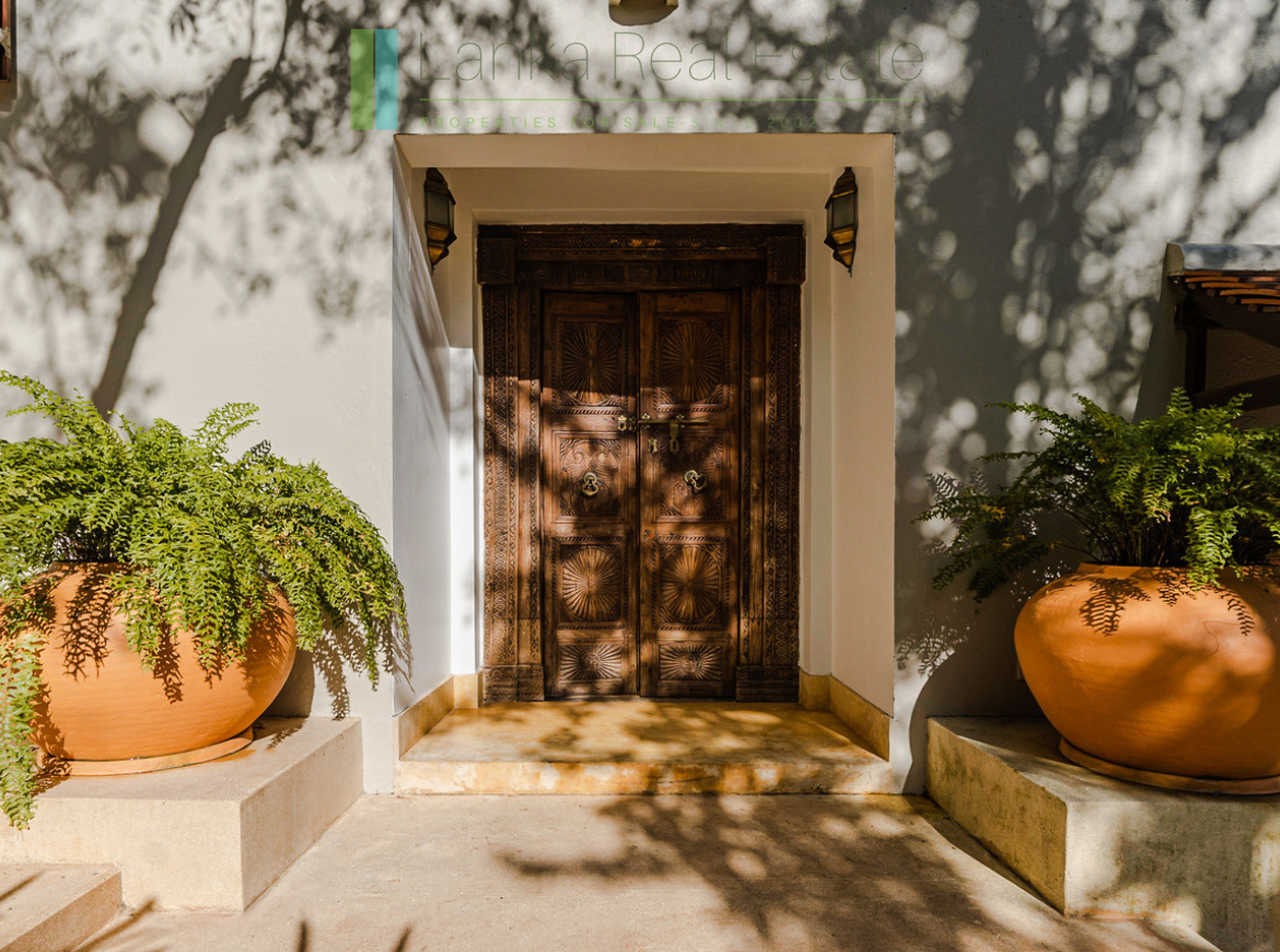 Exceptional architect-designed luxury villa in Weligama