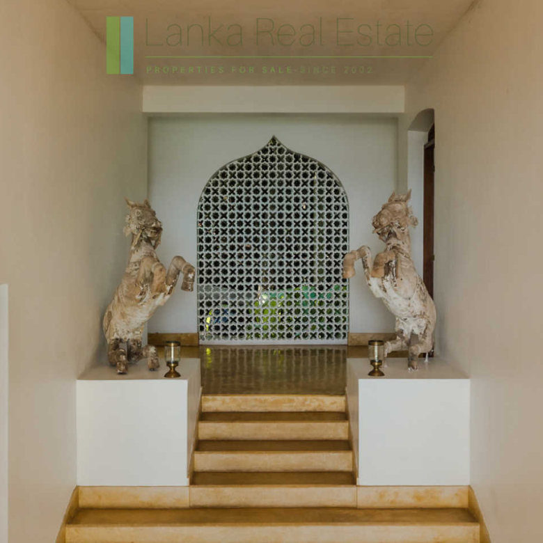Exceptional architect-designed luxury villa in Weligama