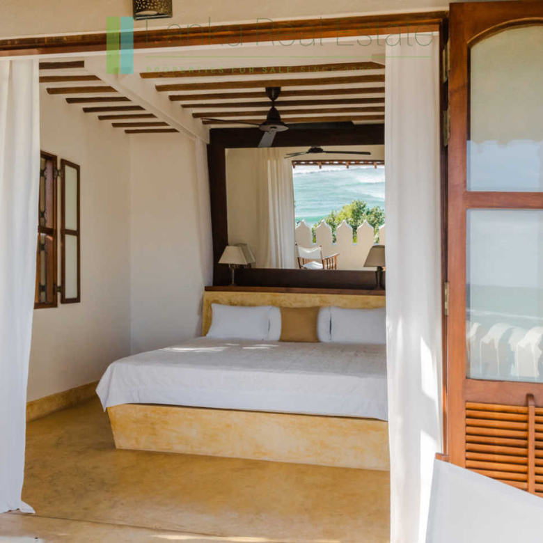 Exceptional architect-designed luxury villa in Weligama