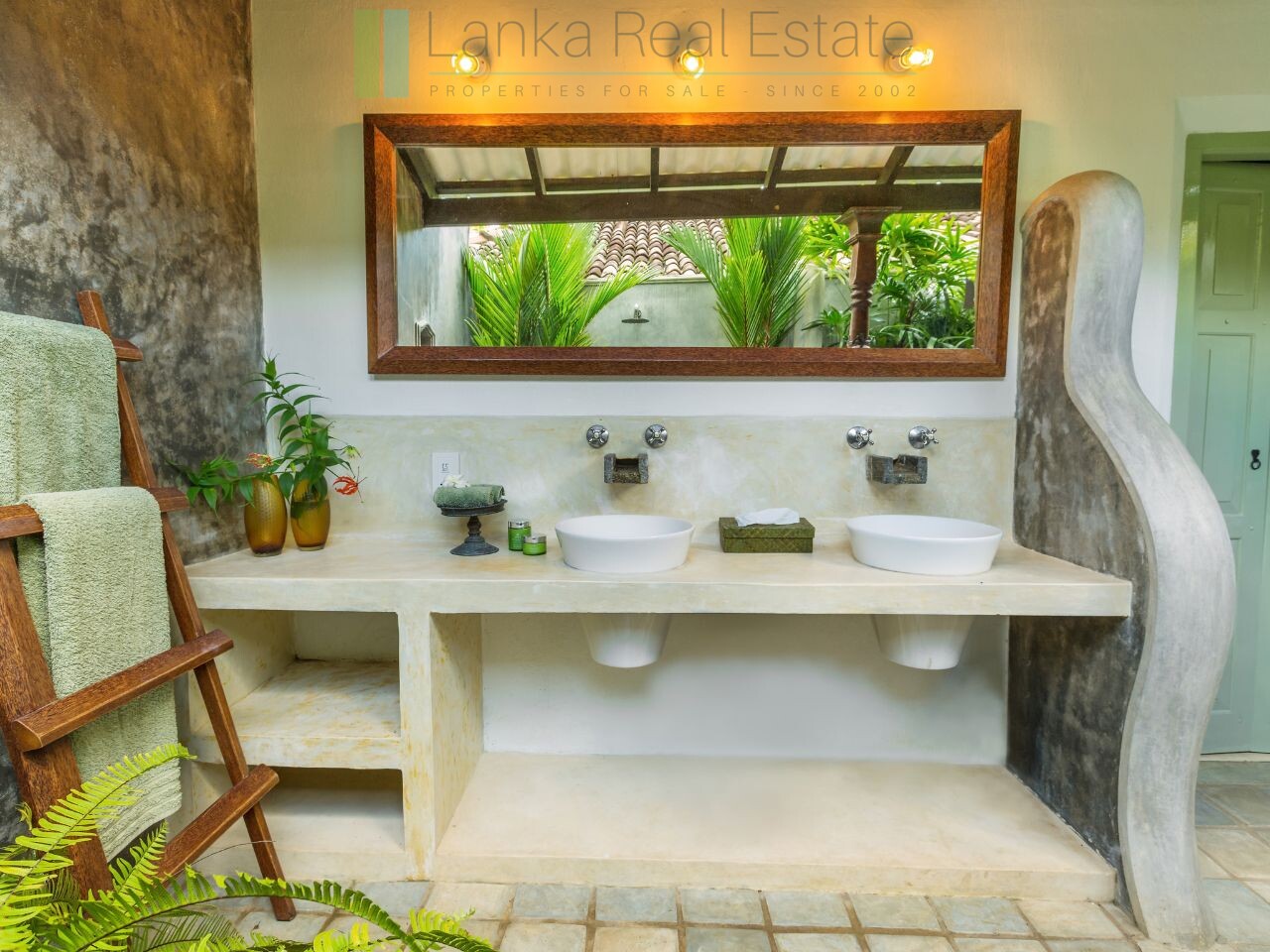 Five bedroom luxury riverside villa near Ahangama