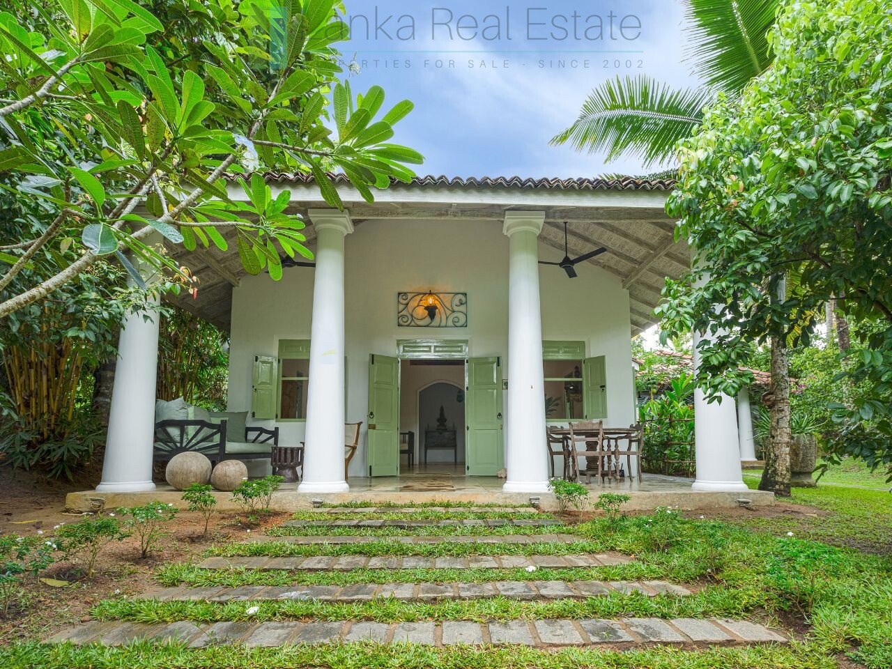 Five bedroom luxury riverside villa near Ahangama
