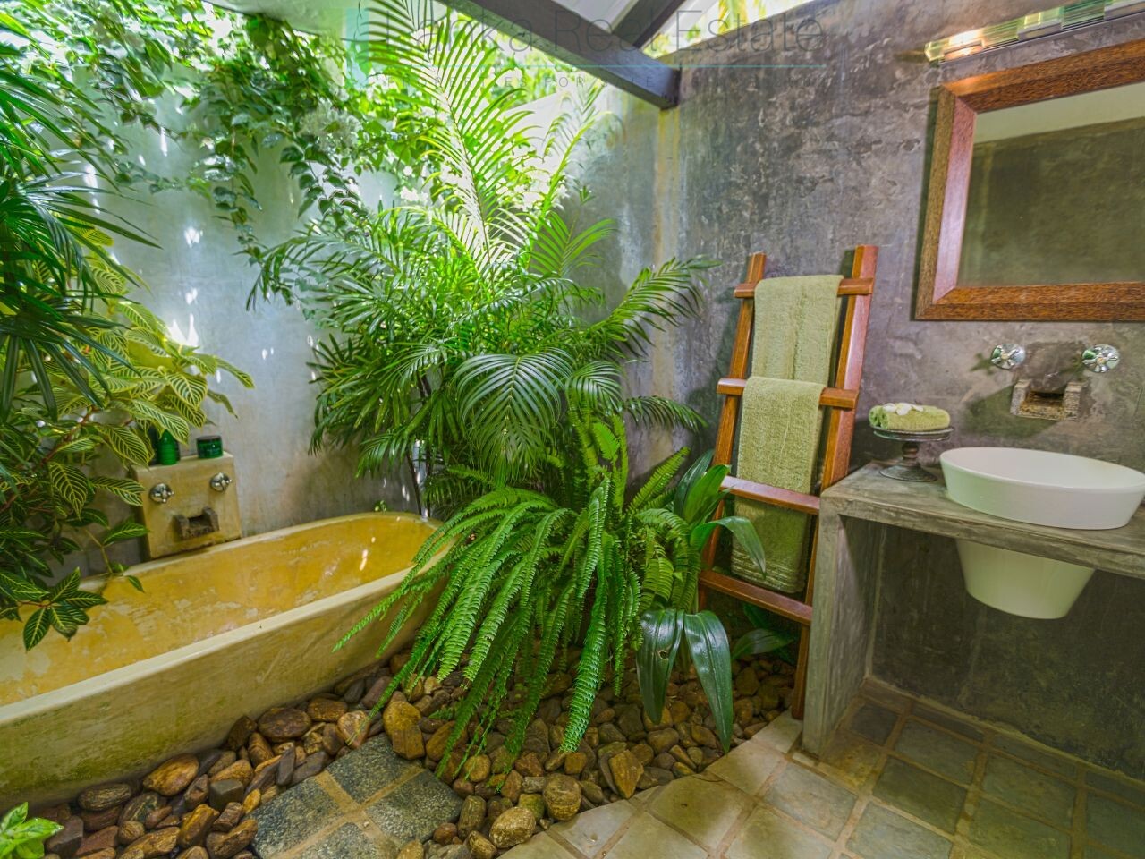 Five bedroom luxury riverside villa near Ahangama