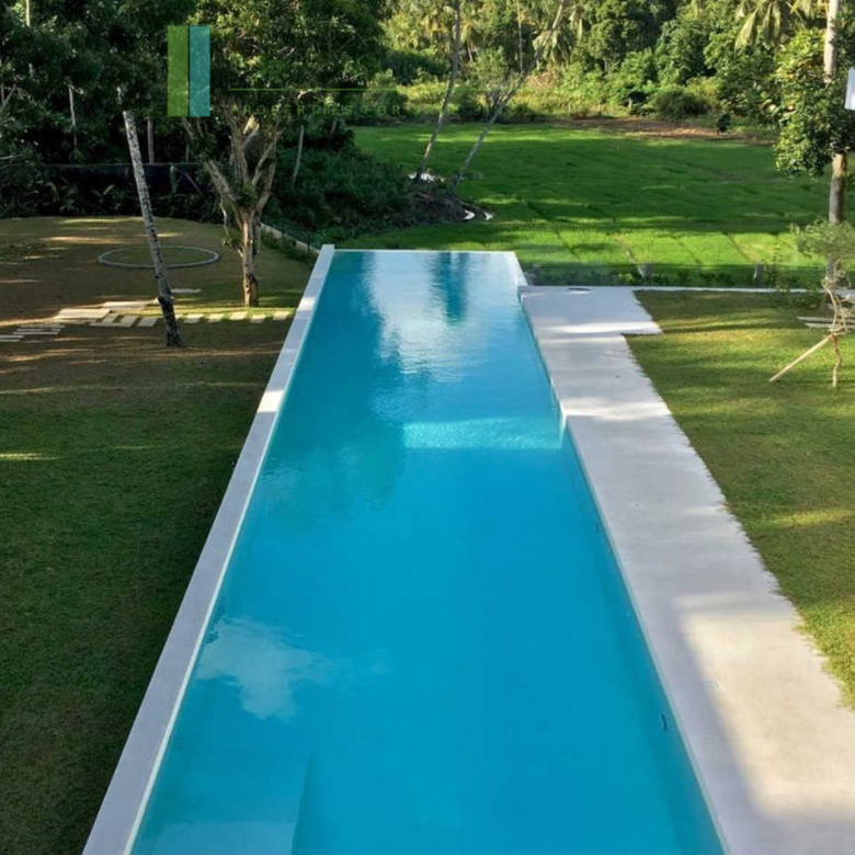 Immaculately presented modernist villa