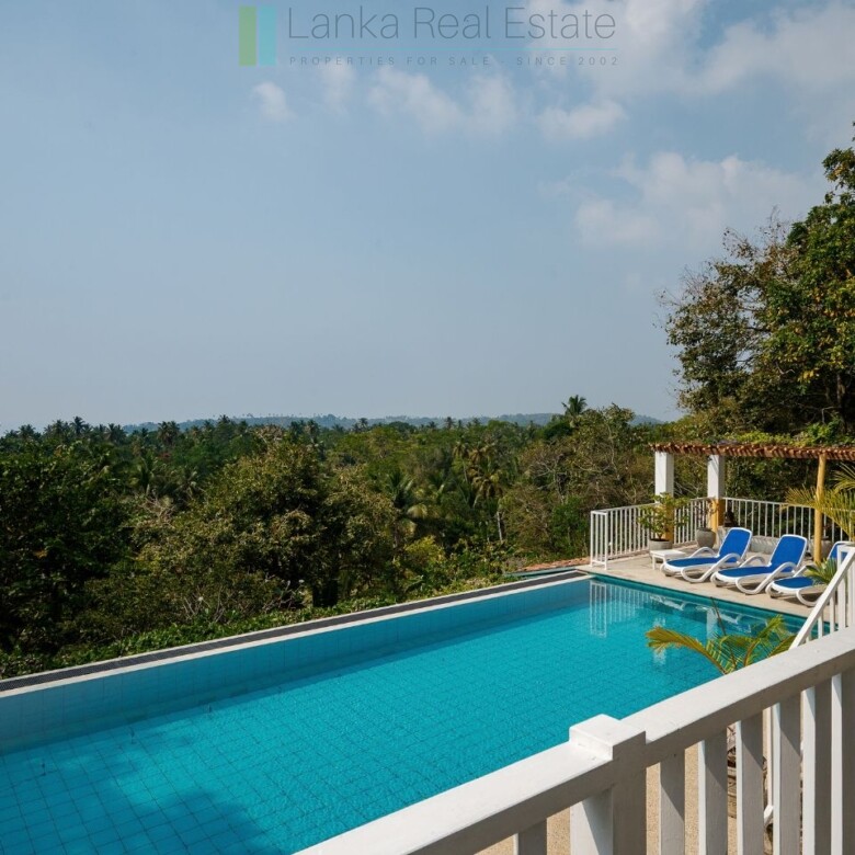 Modern villa moments from Mawella Beach