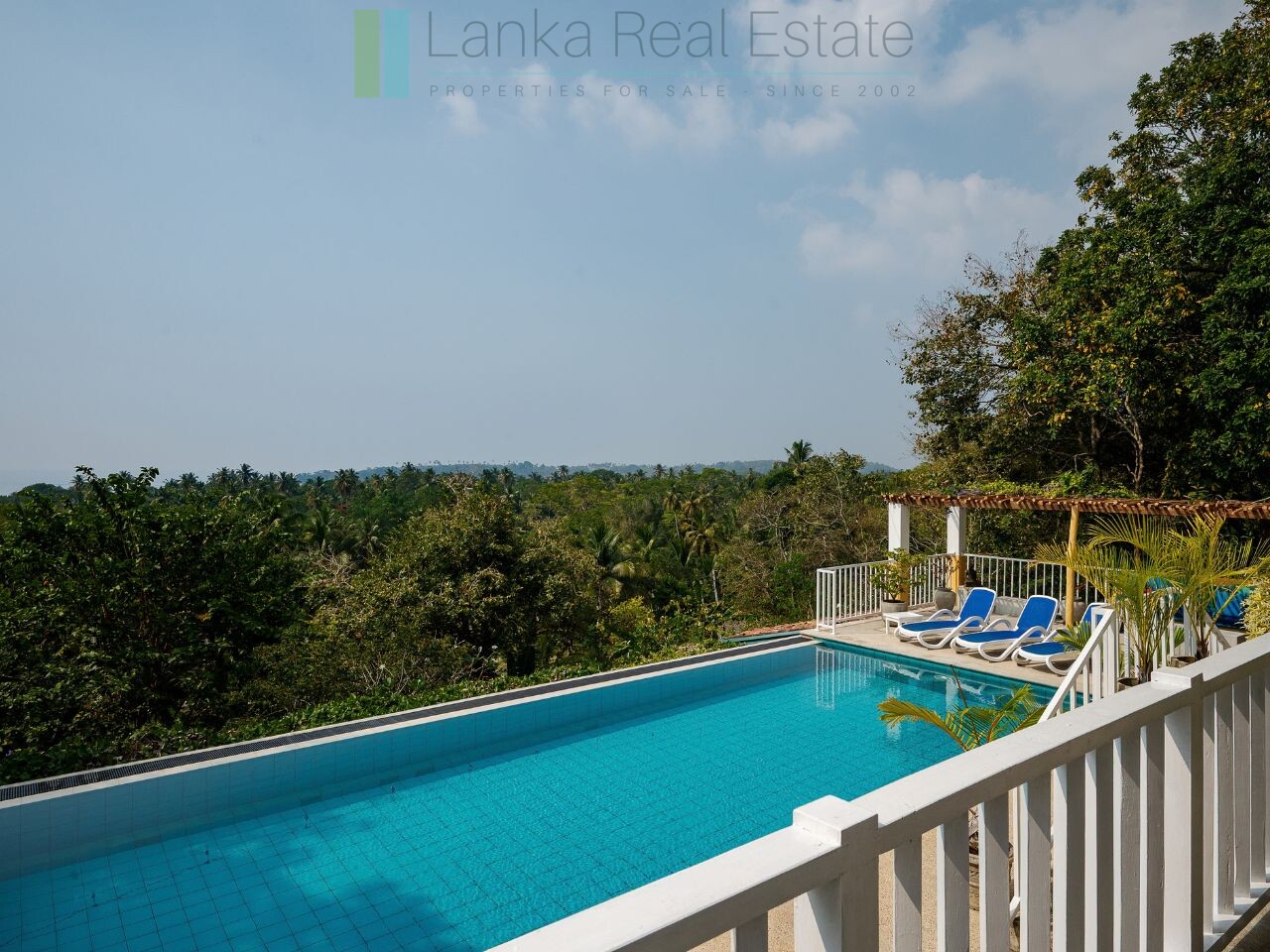 Modern villa moments from Mawella Beach