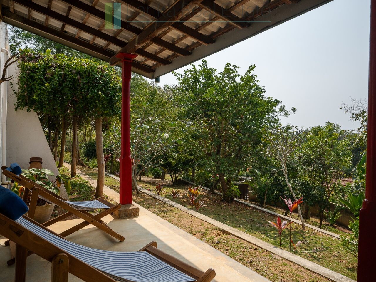 Modern villa moments from Mawella Beach