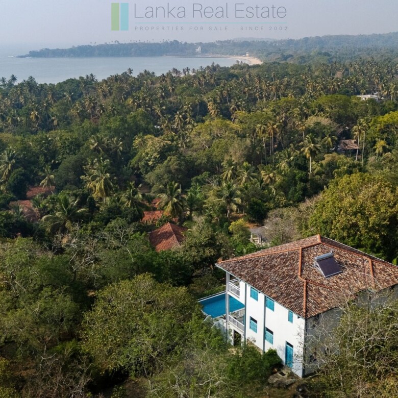 Modern villa moments from Mawella Beach
