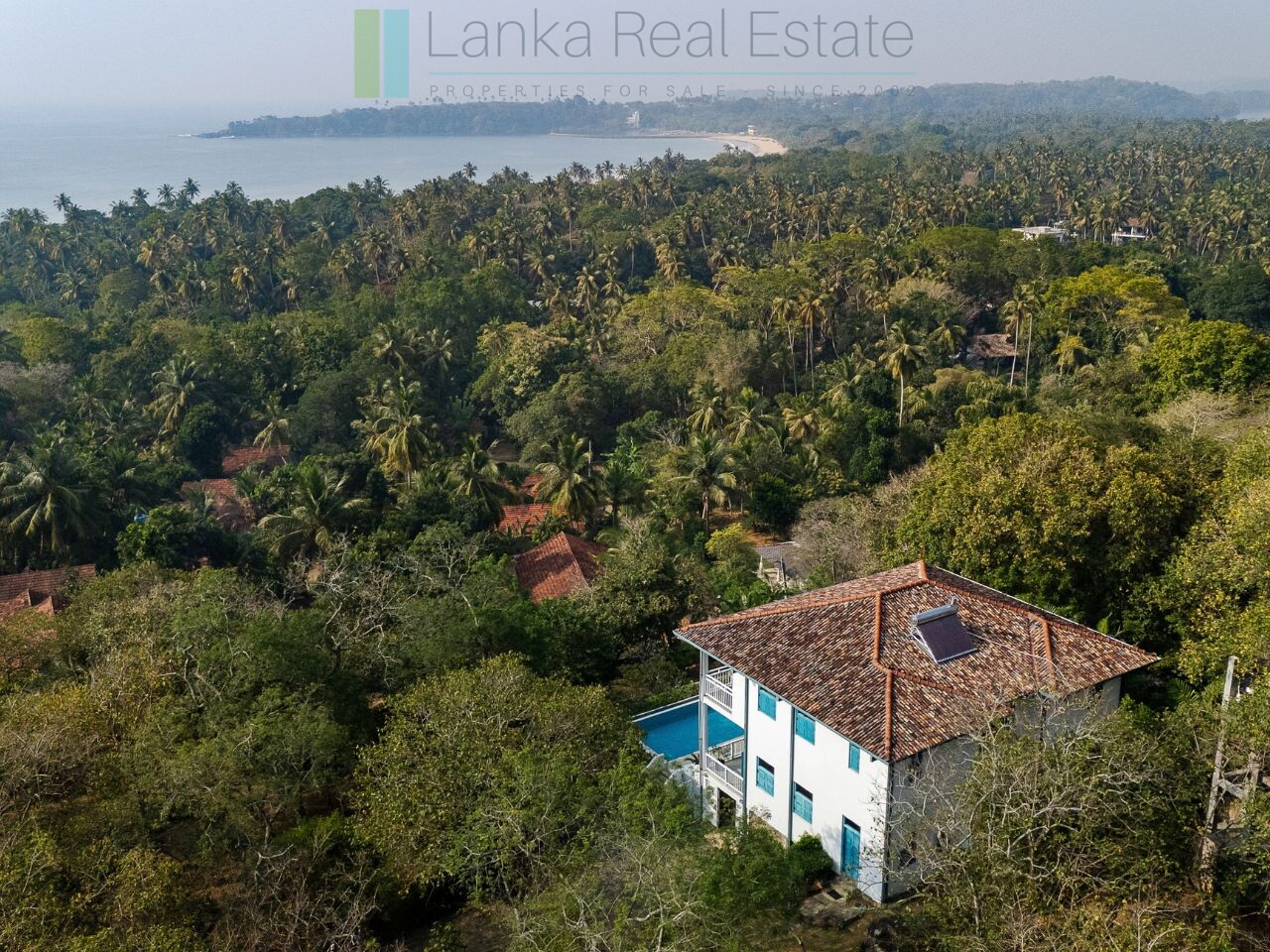 Modern villa moments from Mawella Beach