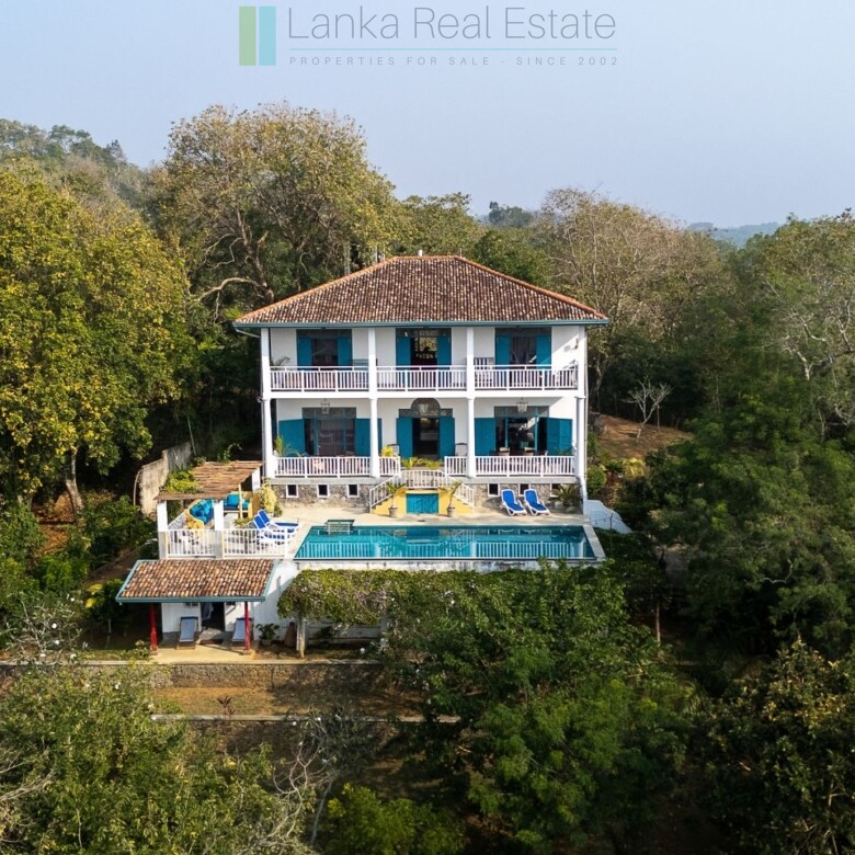 Modern villa moments from Mawella Beach