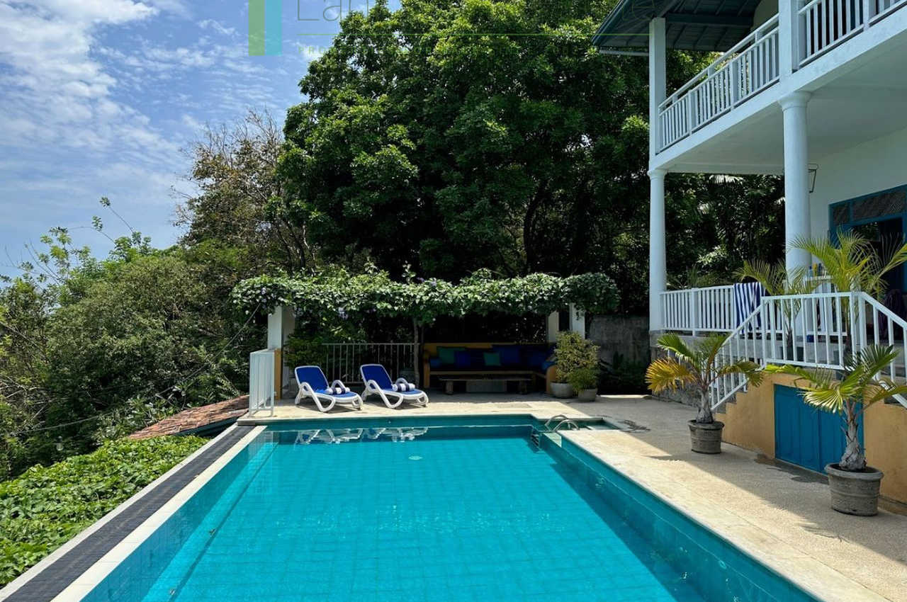 Modern villa moments from Mawella Beach