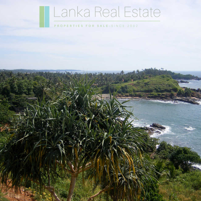 Elevated plot with ocean views at Talalla