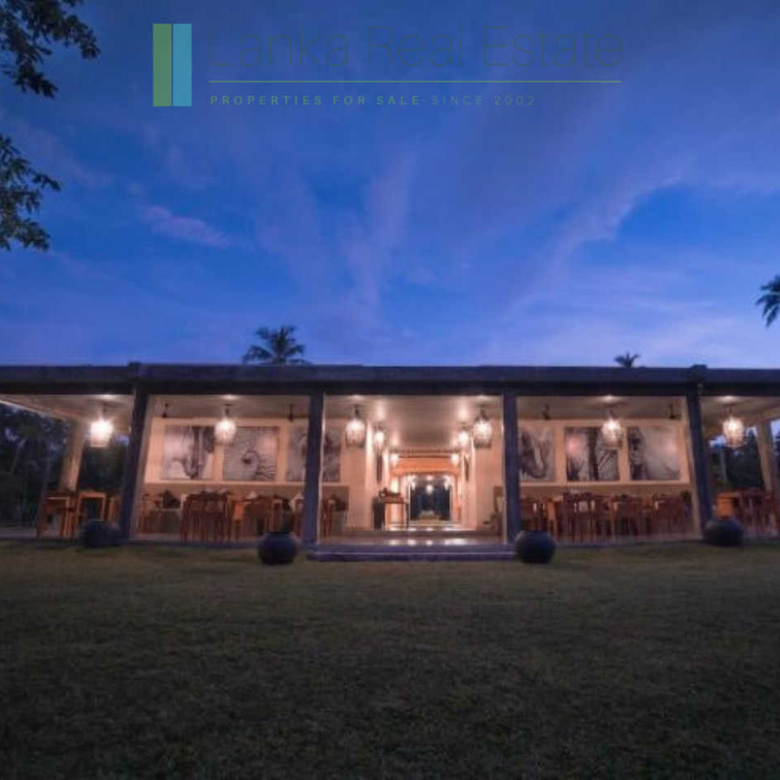 Boutique hotel near the beach at Boossa, Galle