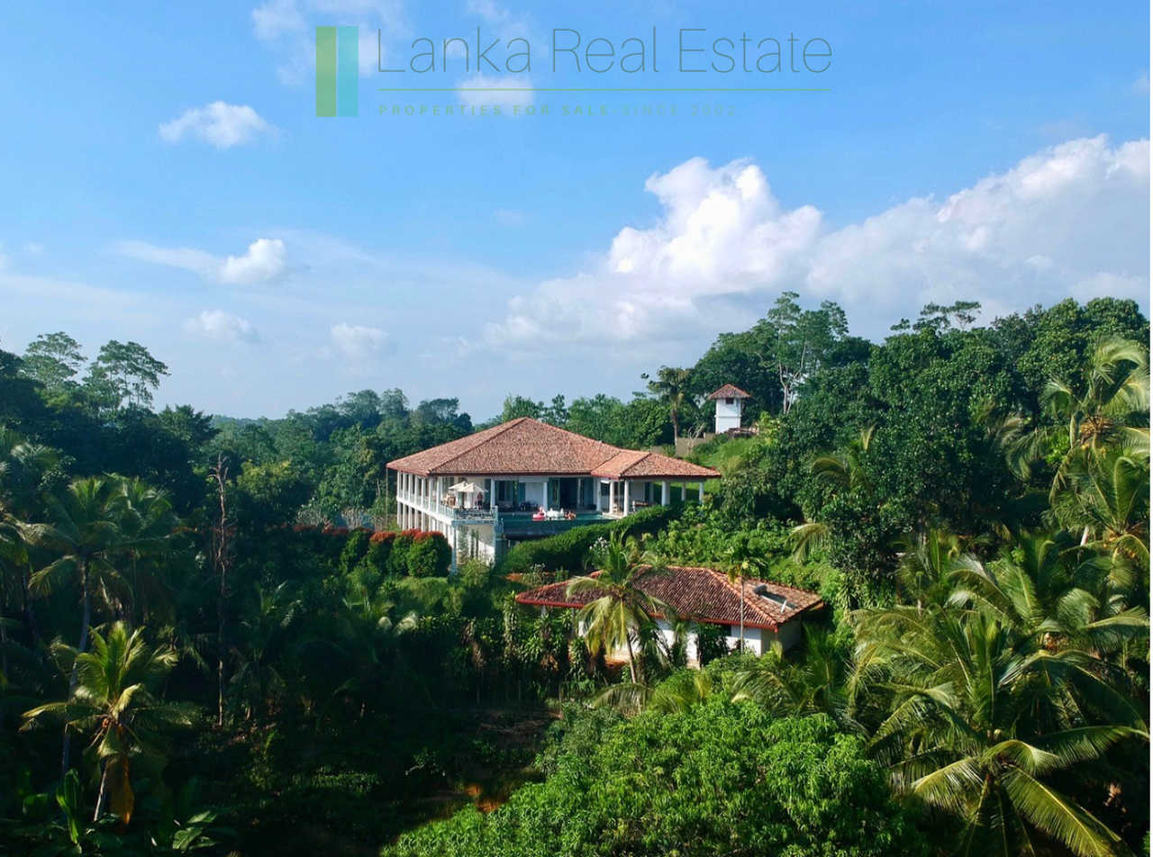 Impressive grand colonial-style villa