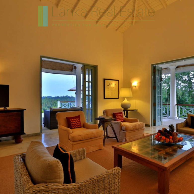 Impressive grand colonial-style villa