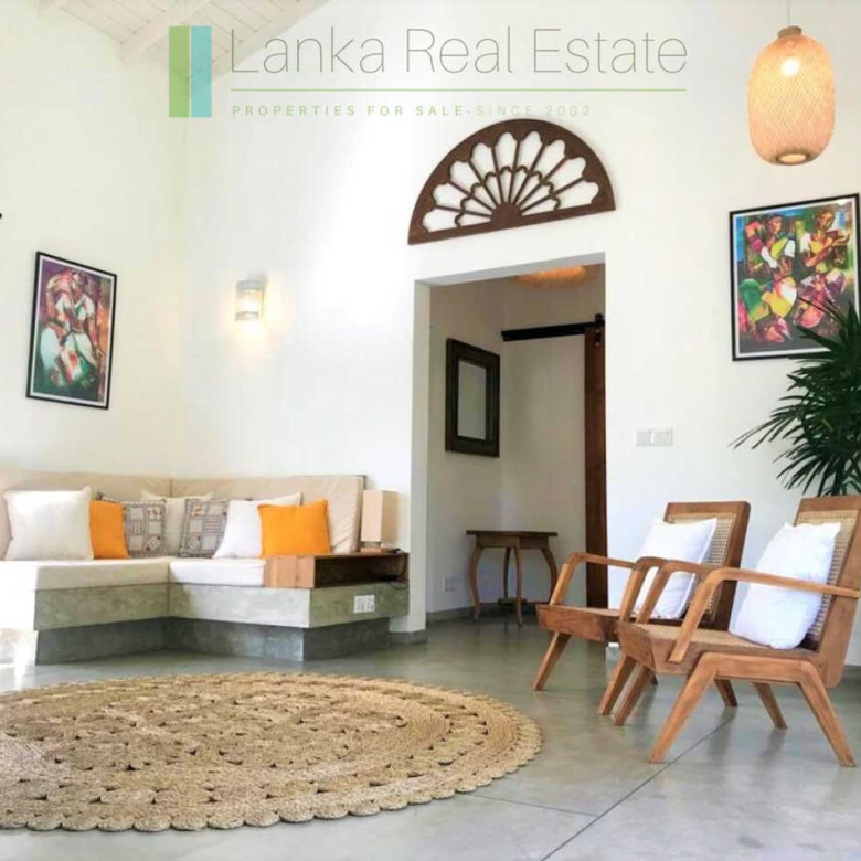 Architect designed Midigama boutique villa/hotel