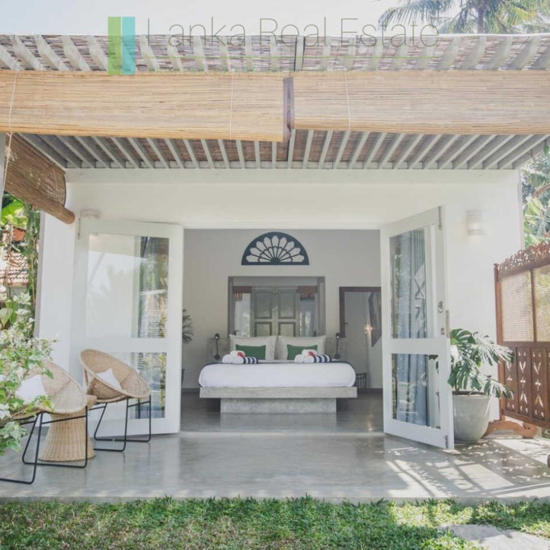 Architect designed Midigama boutique villa/hotel