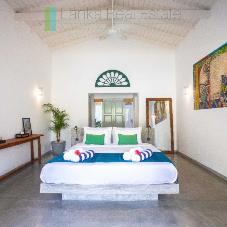 Architect designed Midigama boutique villa/hotel